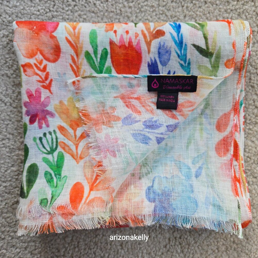 NWOT Linen Scarf Watercolor Flowers Colorful Art - Picture 3 of 10